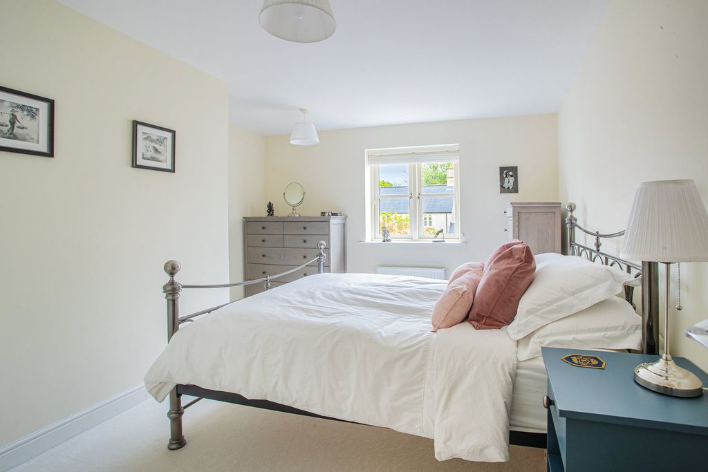 Additional image 7 of 2 bed flat for saleCornwall Close, Tetbury GL8