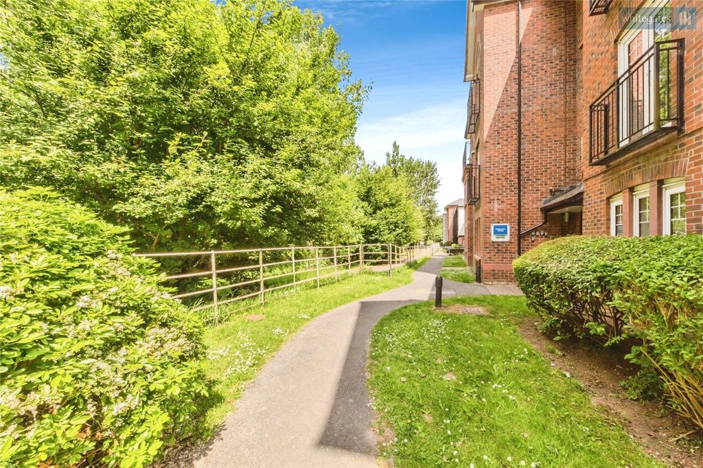 Additional image 15 of 2 bed flat for saleWheelock House, Nantwich, Cheshire CW5