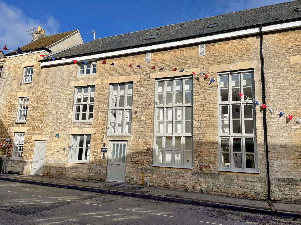 Additional image 2 of 2 bed flat for saleChipping Street, Tetbury GL8