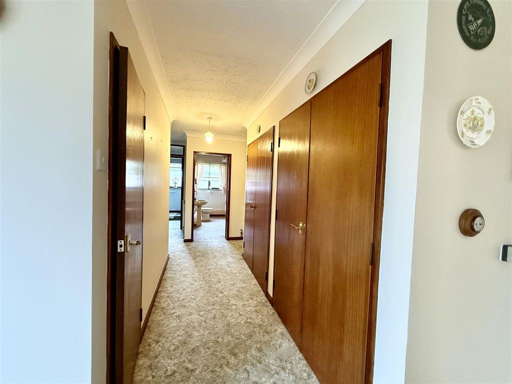 Additional image 7 of 3 bed bungalow for saleGolwg Y Mynydd, Llangadog SA19