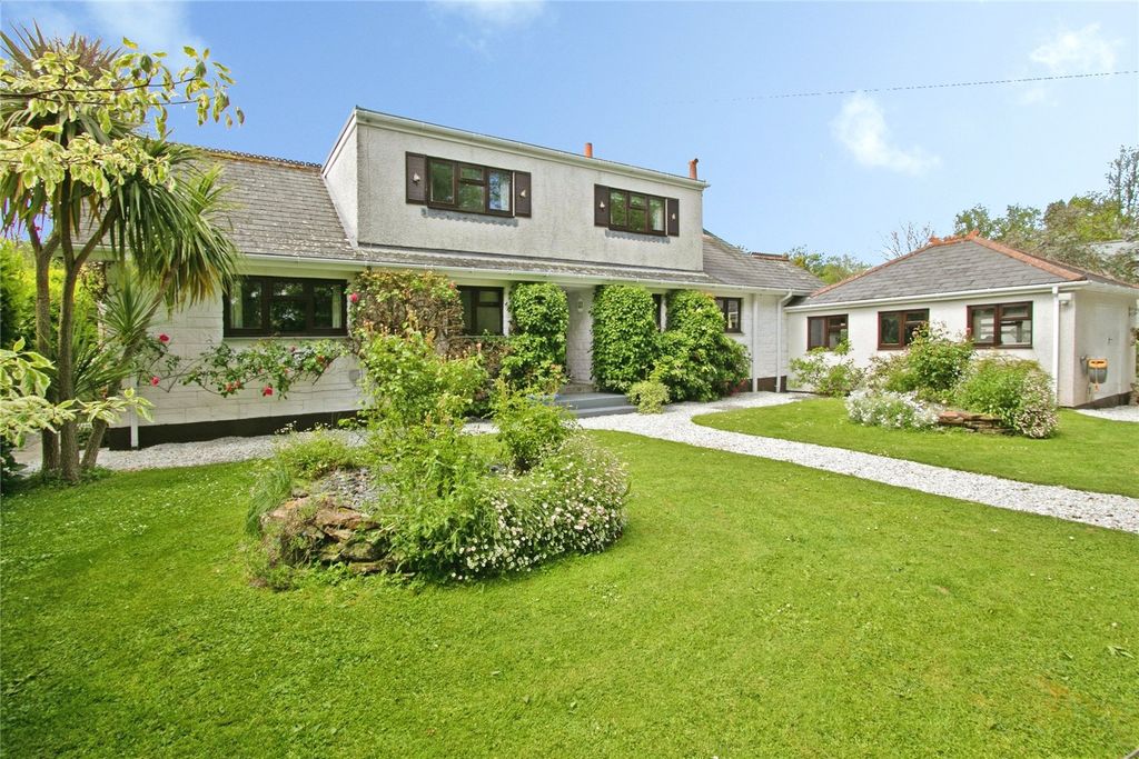 5 bed bungalow for saleTrevellance Lane, Perranporth, Cornwall TR6