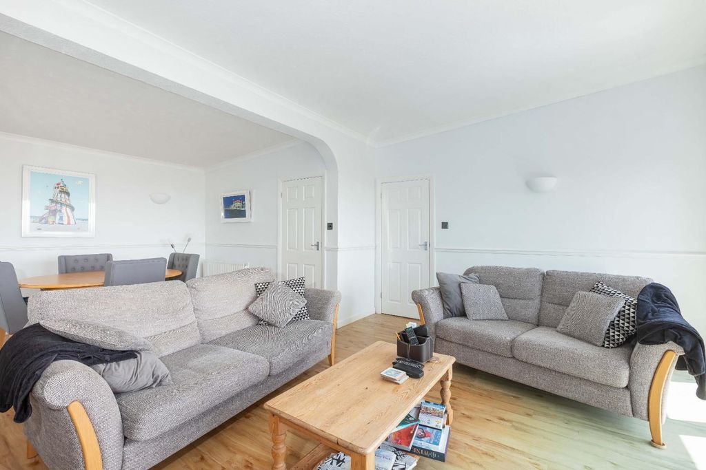 Additional image 21 of 4 bed detached house for saleMill Road, Lancing BN15