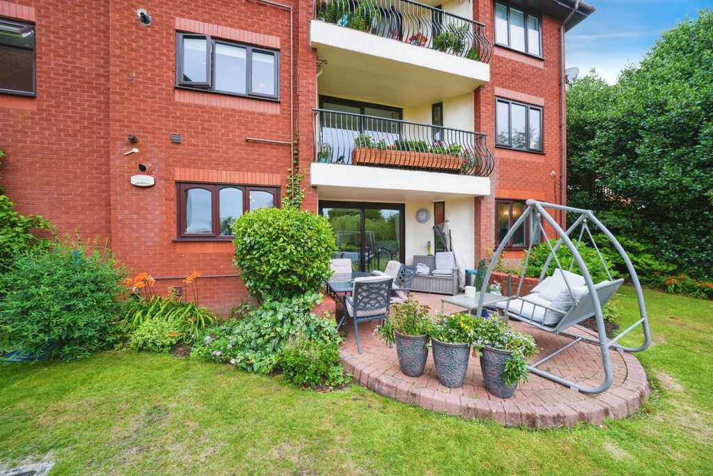 Additional image 14 of 3 bed flat for saleWaterford Road, Prenton CH43