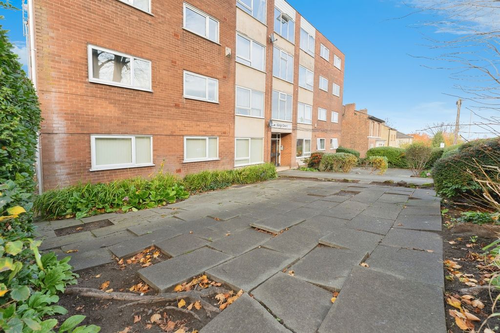 Additional image 15 of 2 bed flat for saleKings Mount, Oxton, Prenton CH43