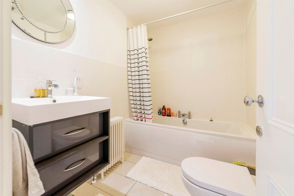 Additional image 16 of 2 bed flat for saleCastle Brewery, Newark NG24