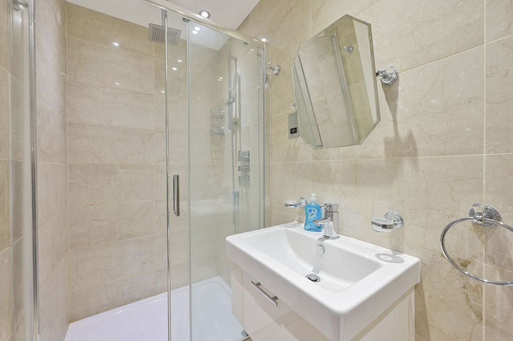 Additional image 23 of 5 bed semi-detached house for saleThurleston Avenue, Morden SM4