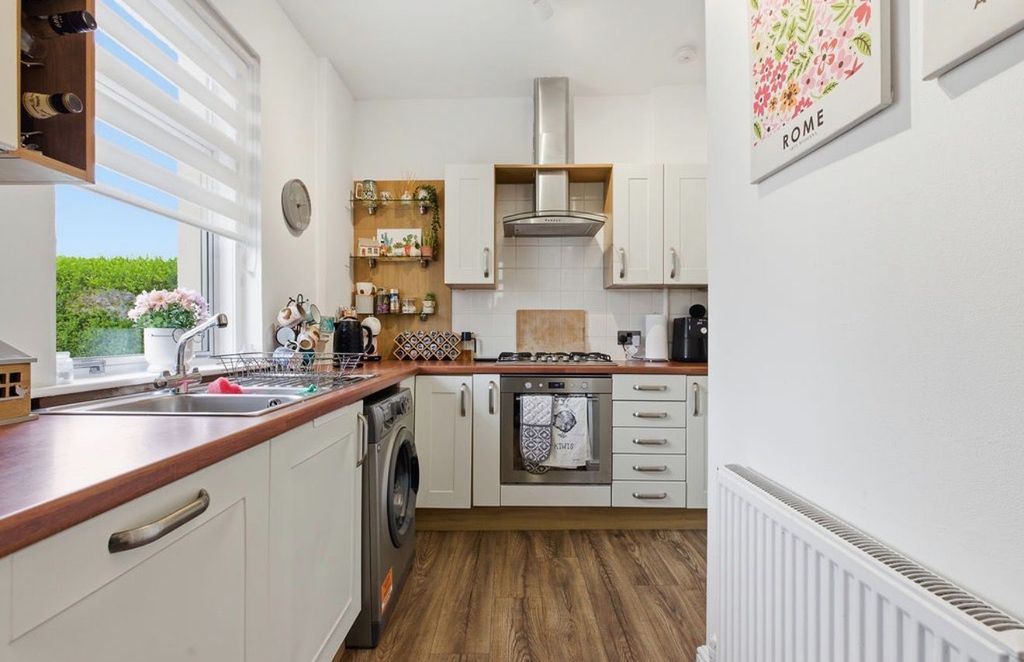 Additional image 7 of 2 bed flat for saleWebster Avenue, Carronshore, Falkirk FK2