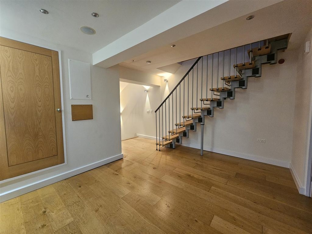 Additional image 16 of 2 bed flat for saleArtizan Road, Northampton NN1