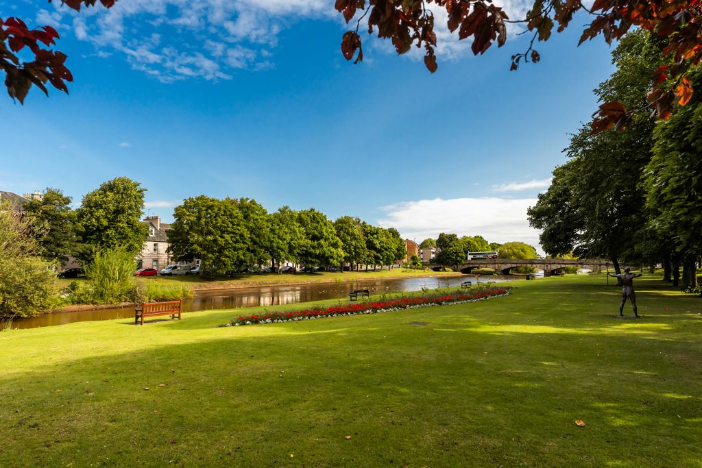 Additional image 28 of 2 bed flat for sale20 Eskview Crescent, Musselburgh EH21