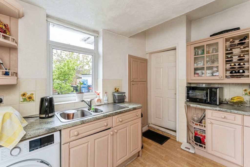 Additional image 9 of 3 bed semi-detached bungalow for saleJaclyn Close, Prestatyn LL19