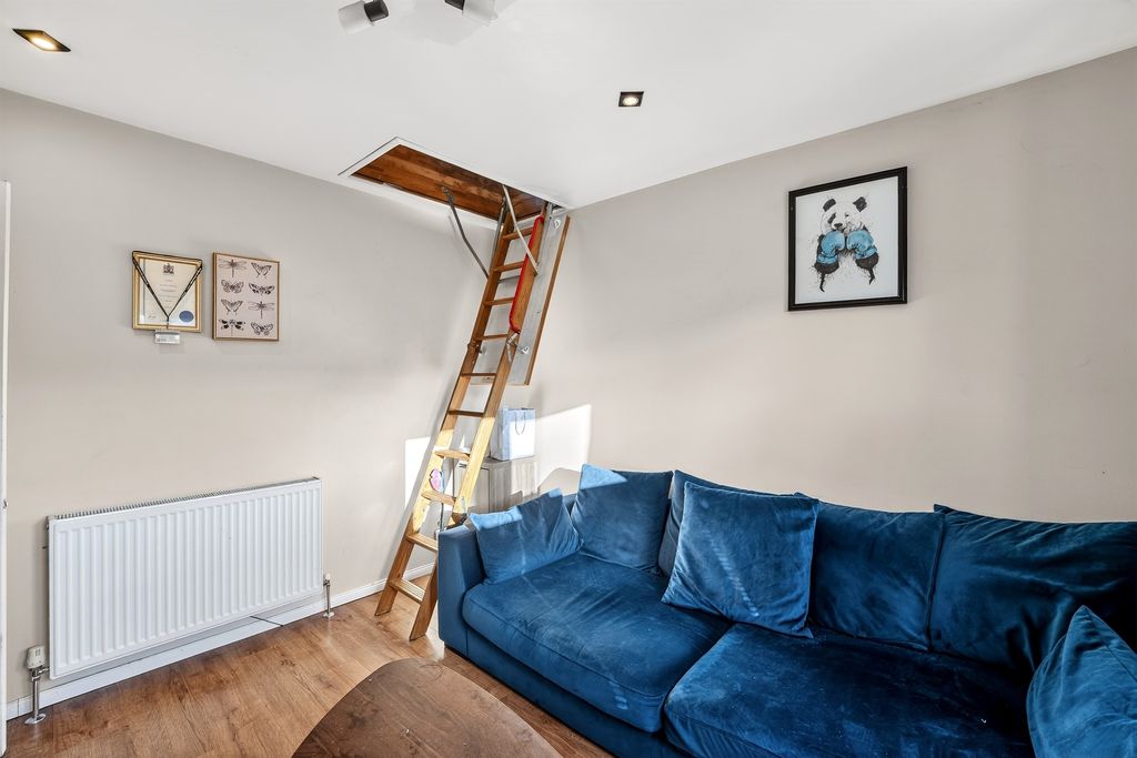 Additional image 4 of 2 bed maisonette for saleLynmouth Avenue, Morden SM4