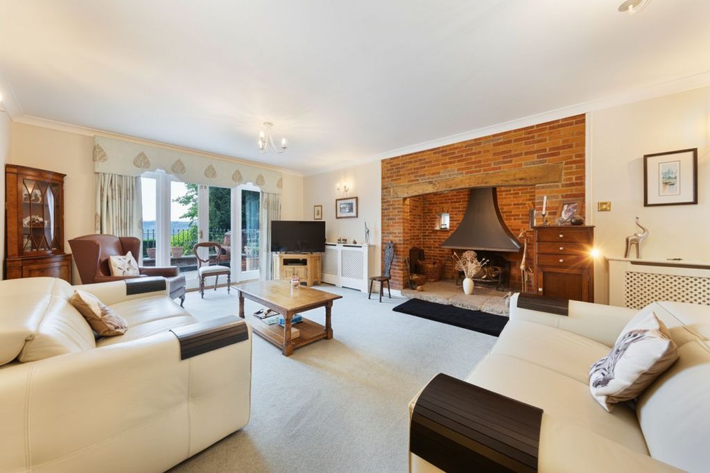 Additional image 2 of 5 bed detached house for saleSpinfield Lane West, Marlow SL7