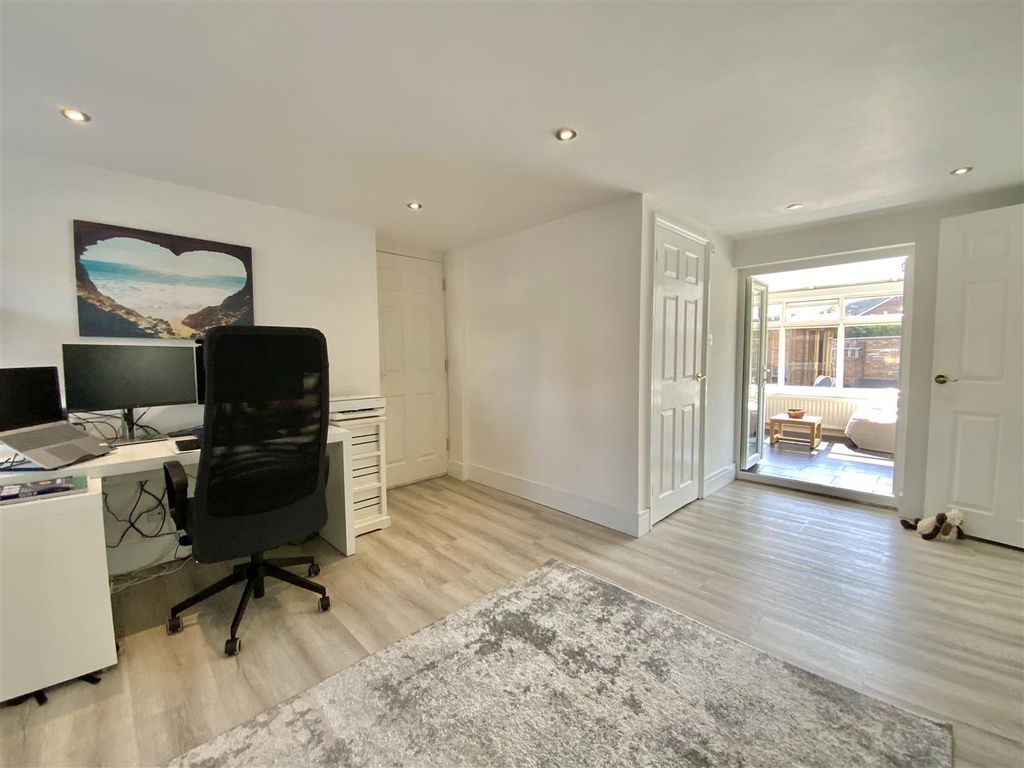 Additional image 10 of 4 bed detached house for saleMountsfield Close, Newport Pagnell MK16