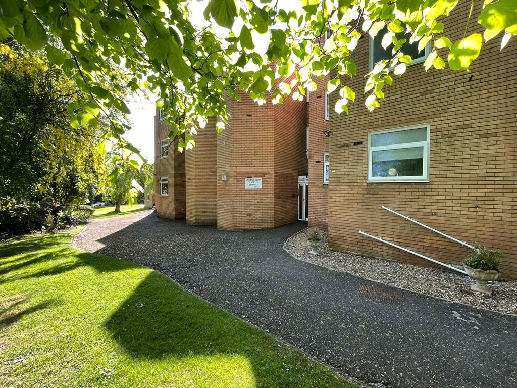 Additional image 5 of 2 bed flat for saleShrewsbury Road, Prenton CH43