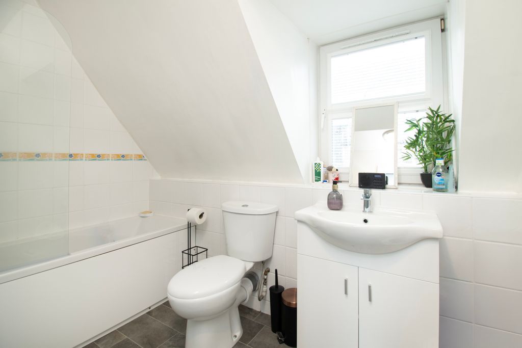 Additional image 3 of 2 bed maisonette for saleHigh Street, Montrose DD10