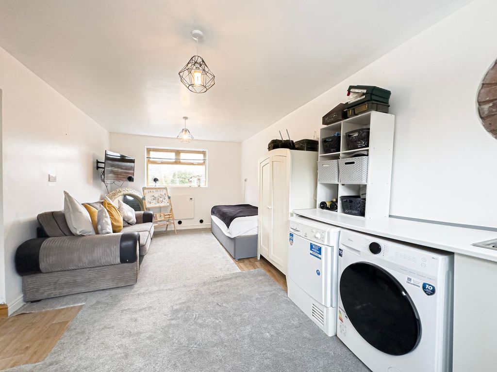 Additional image 17 of 4 bed barn conversion for saleLiverpool Road, Neston CH64