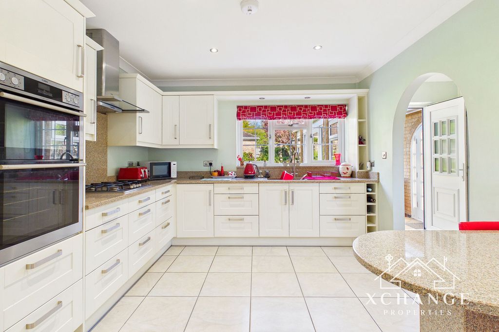 Additional image 3 of 3 bed detached house for saleSlade Close, Nuneaton CV11