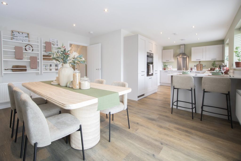 4 bed detached house for saleAsh Tree Fold, Ashton-In-Makerfield, Lancashire WN4 photo 4