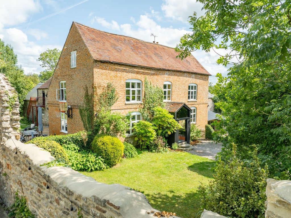 Additional image 2 of 7 bed property for saleGloucester Road, Longhope GL17