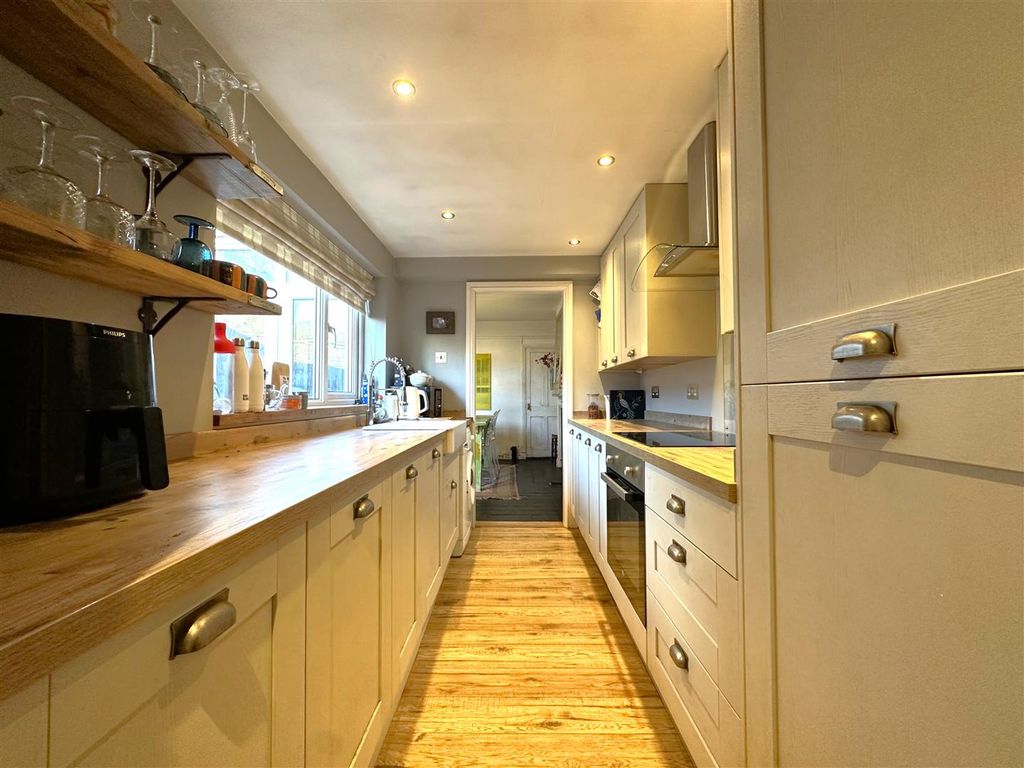 Additional image 6 of 3 bed terraced house for saleSouthend Avenue, Newark NG24