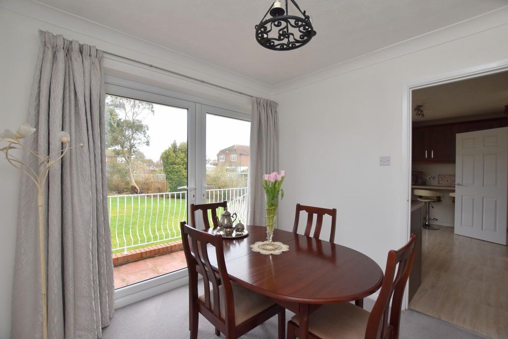 Additional image 9 of 4 bed detached house for saleQueens Road, Littlestone TN28