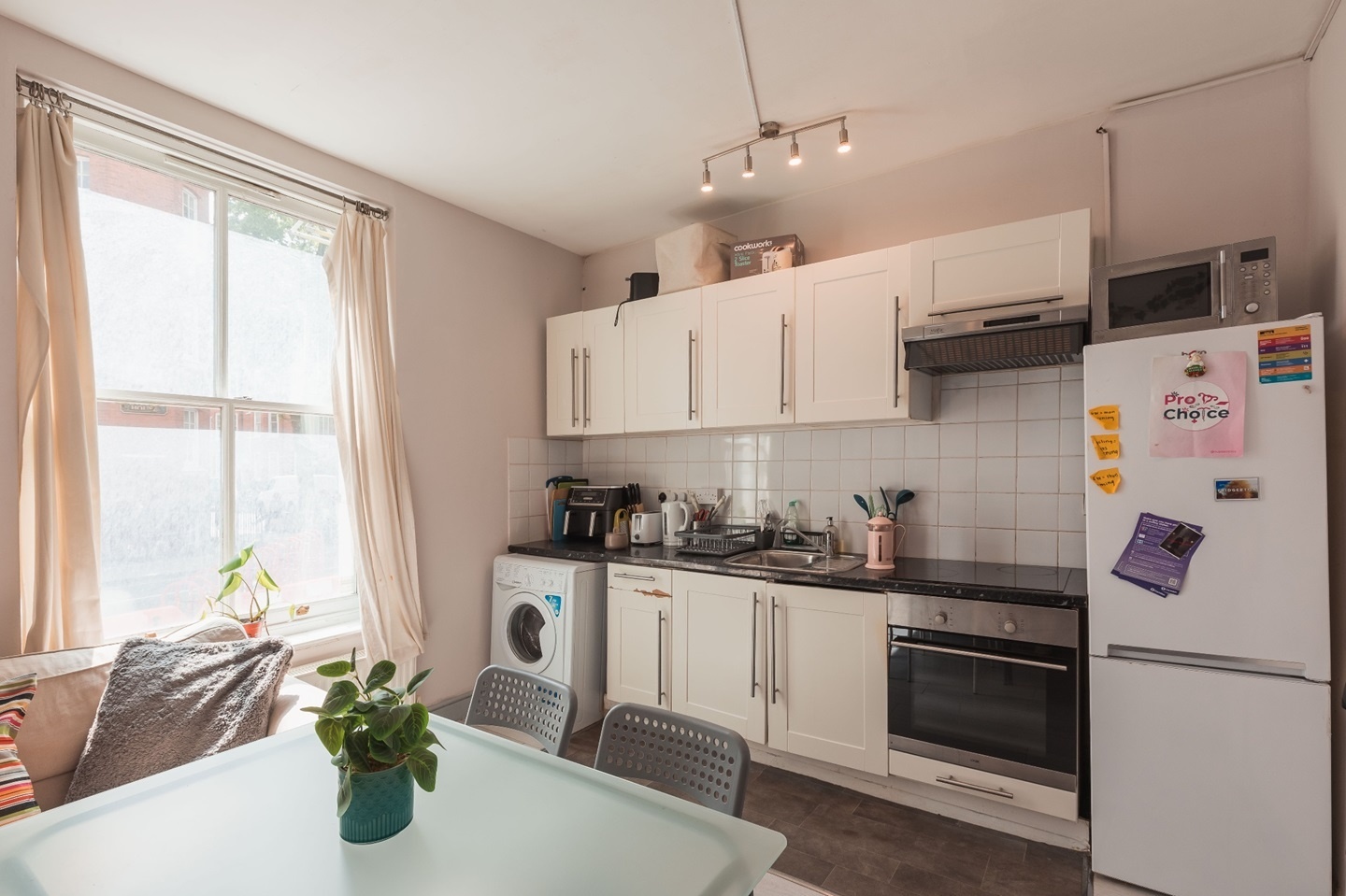 4 Bed Flat, Tavistock Place, WC1H, N1 7GU photo 2