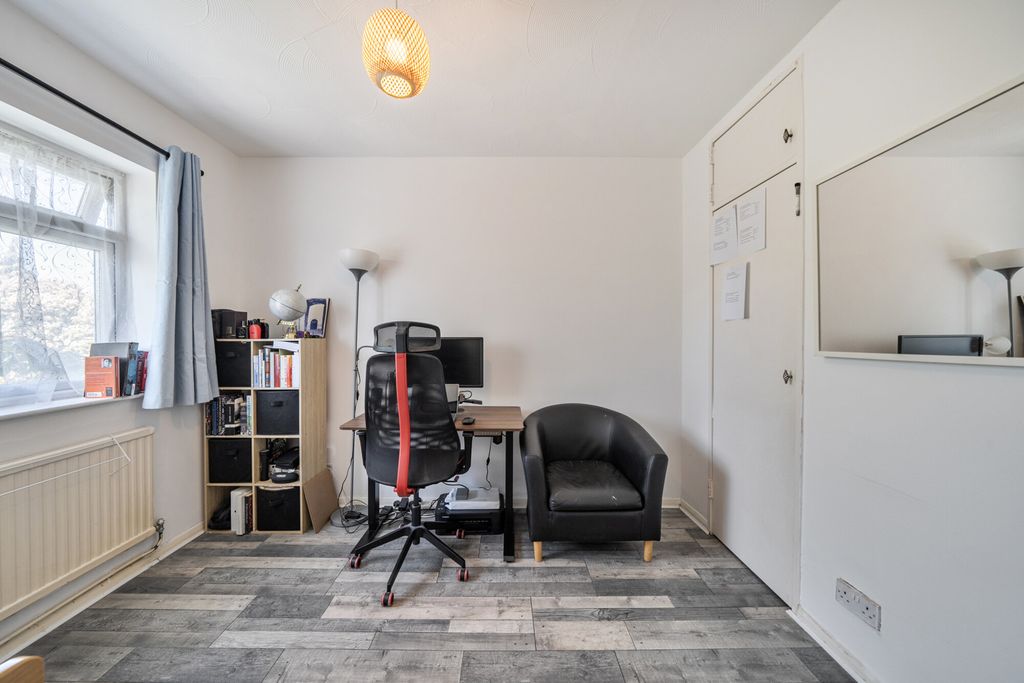 Additional image 11 of 2 bed maisonette for saleCheltenham Close, Northolt UB5
