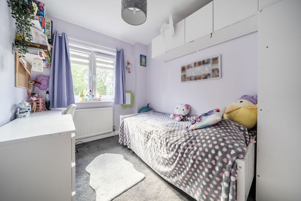 Additional image 7 of 6 bed semi-detached house for saleLaughton Road, Northolt UB5