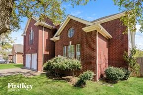2731 Cross Tide Lane, Friendswood, TX, 77546 photo 5
