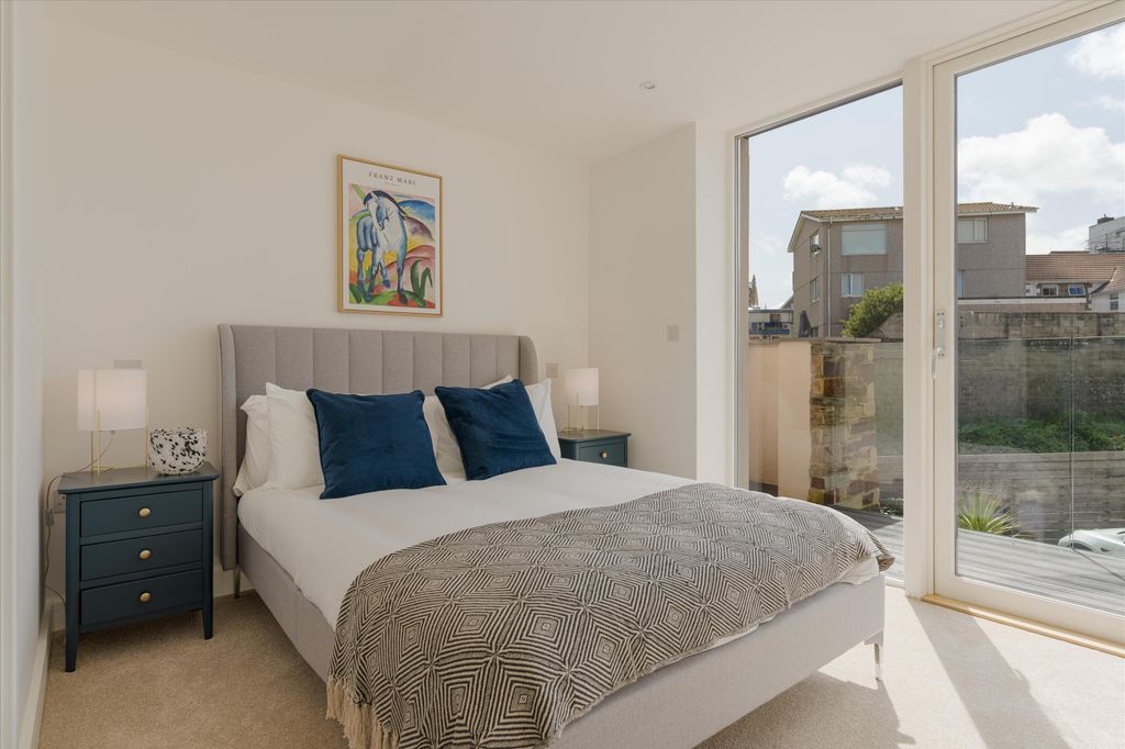 Additional image 17 of 4 bed terraced house for saleTrebarwith Crescent, Newquay, Cornwall TR7