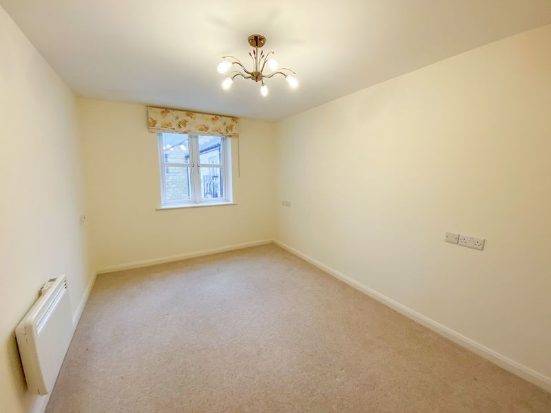 Additional image 8 of 2 bed flat for saleHollis Court, Castle Howard Road, Malton YO17