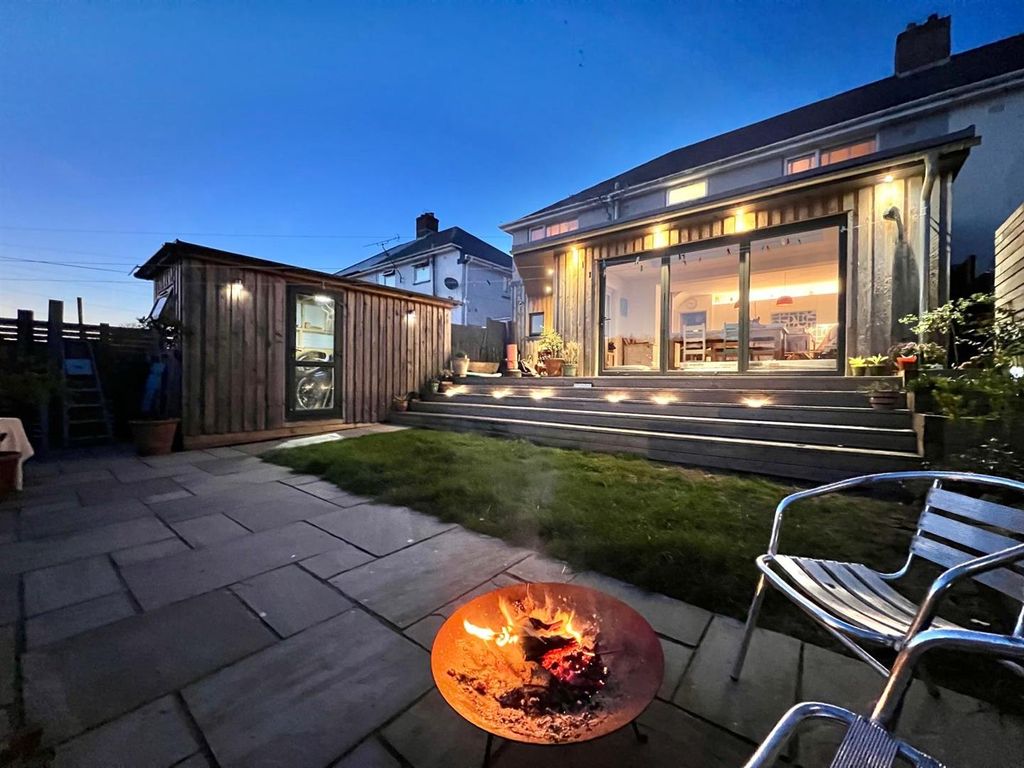 Additional image 24 of 5 bed semi-detached house for saleKings Way, Lyme Regis DT7