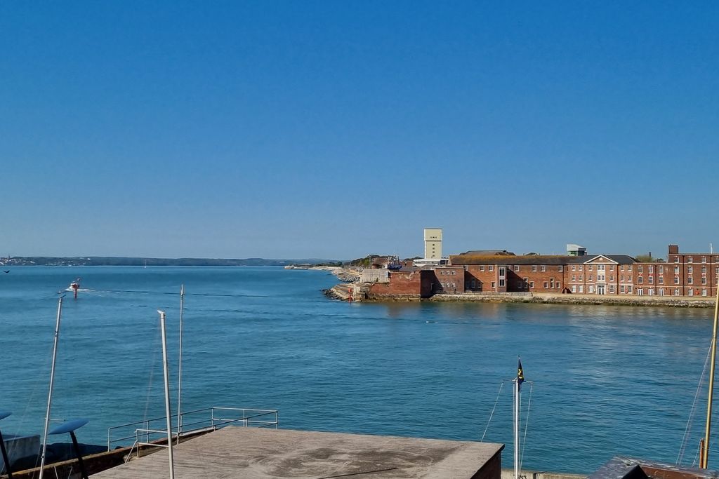 Additional image 21 of 4 bed town house for saleOld Portsmouth, Hampshire PO1