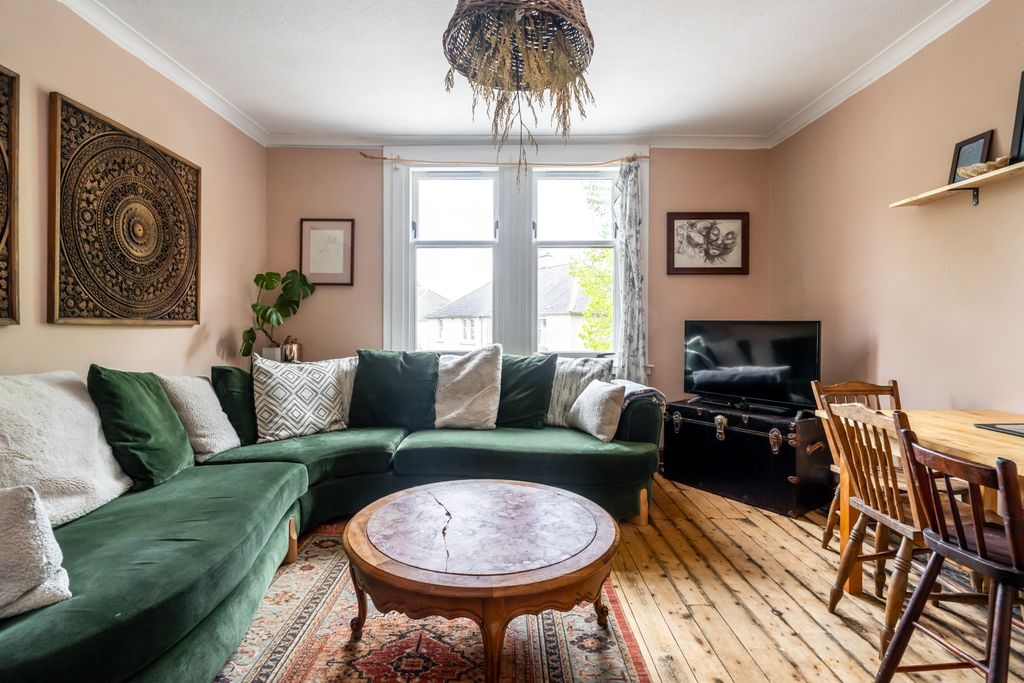 Additional image 14 of 2 bed flat for sale20 Eskview Crescent, Musselburgh EH21