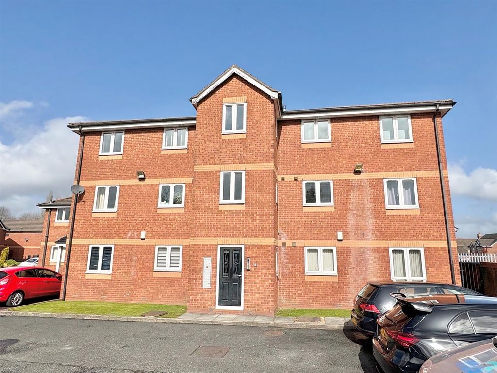 1 bed flat for salePadiham Close, Leigh WN7