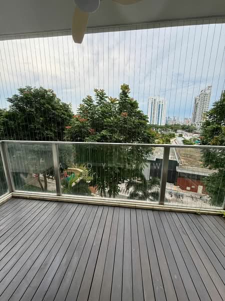 53 Meyer Road photo 2