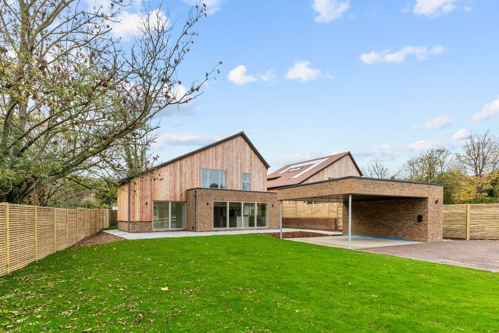 4 bed detached house for saleAudiburn Farm, Ashcombe Lane, Kingston, Lewes BN7