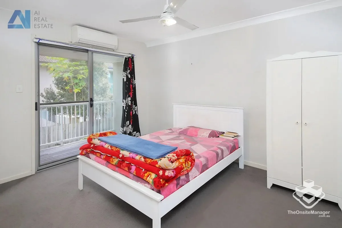 Additional image 3 of Loganlea QLD 4131