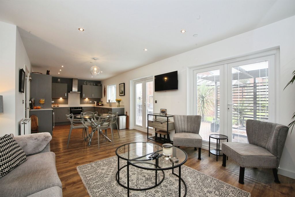 Additional image 9 of 5 bed detached house for saleMaes Cantref, Llanilid, Pontyclun CF72