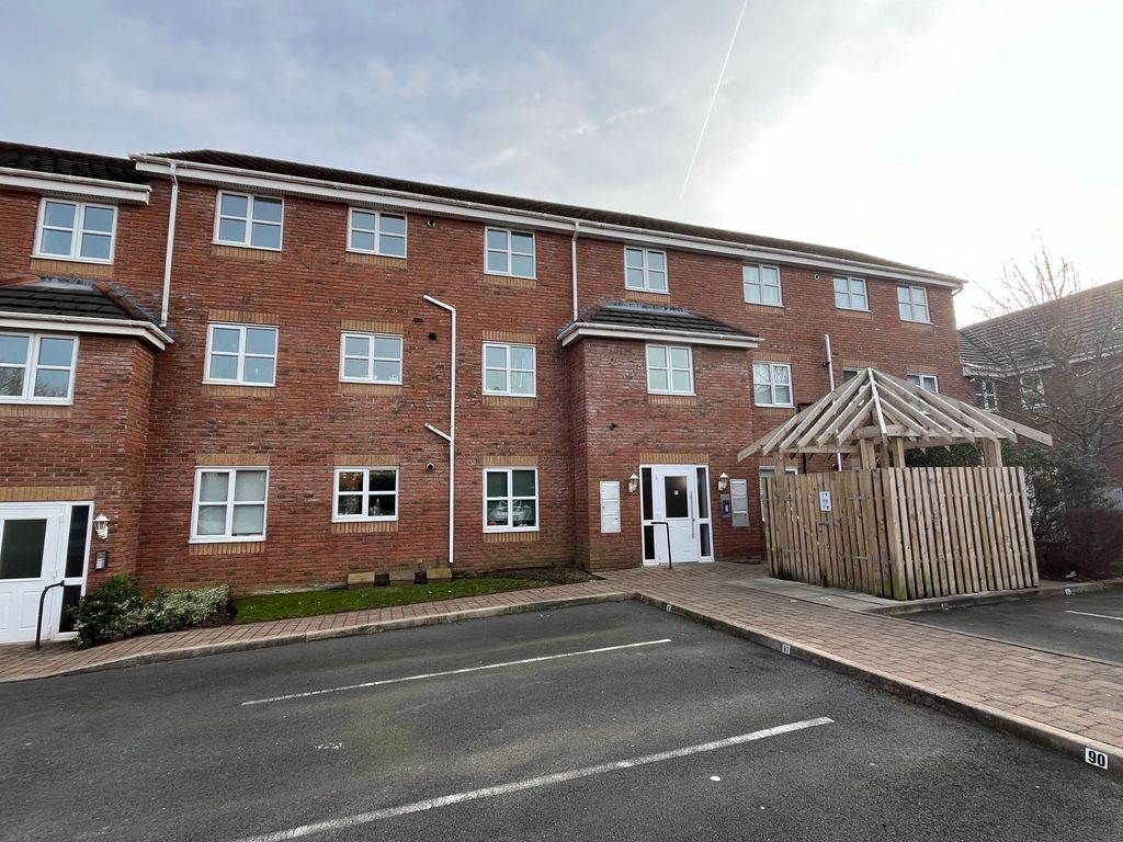 2 bed flat for saleDelph Drive, Burscough L40