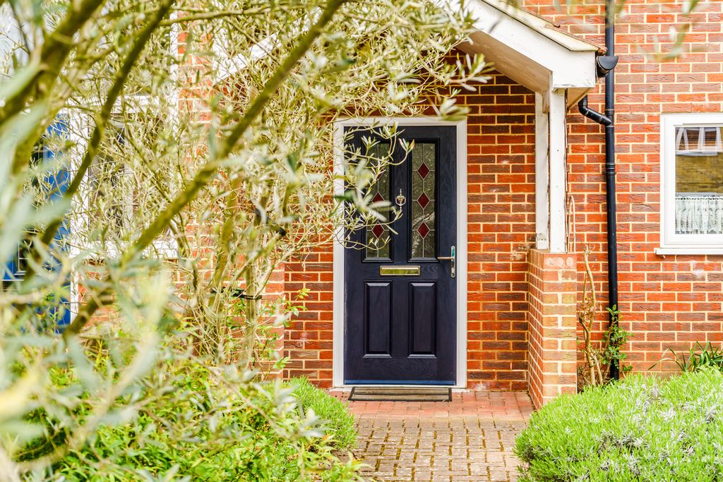 Additional image 29 of 4 bed semi-detached house for salePollard Road, Morden SM4
