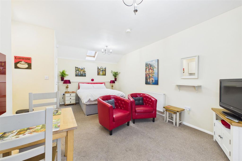 Additional image 19 of 7 bed detached house for saleLondon Road, Balderton, Newark NG24