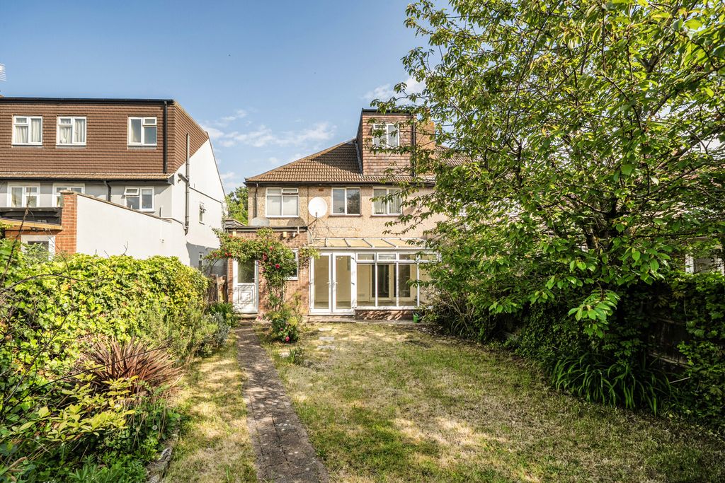 Additional image 19 of 5 bed semi-detached house for saleHawtrey Avenue, Northolt UB5