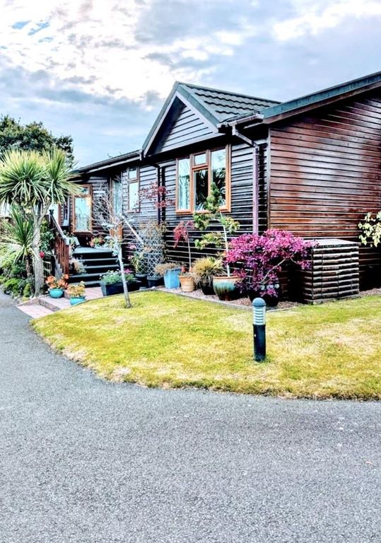 2 bed mobile/park home for saleLetham Fues Caravan Park, Leven KY8