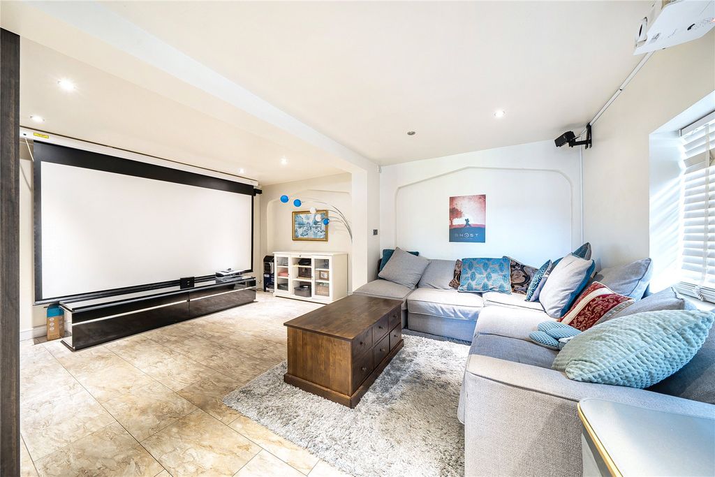 Additional image 6 of 6 bed detached house for saleSutherland Avenue, Petts Wood, Orpington BR5