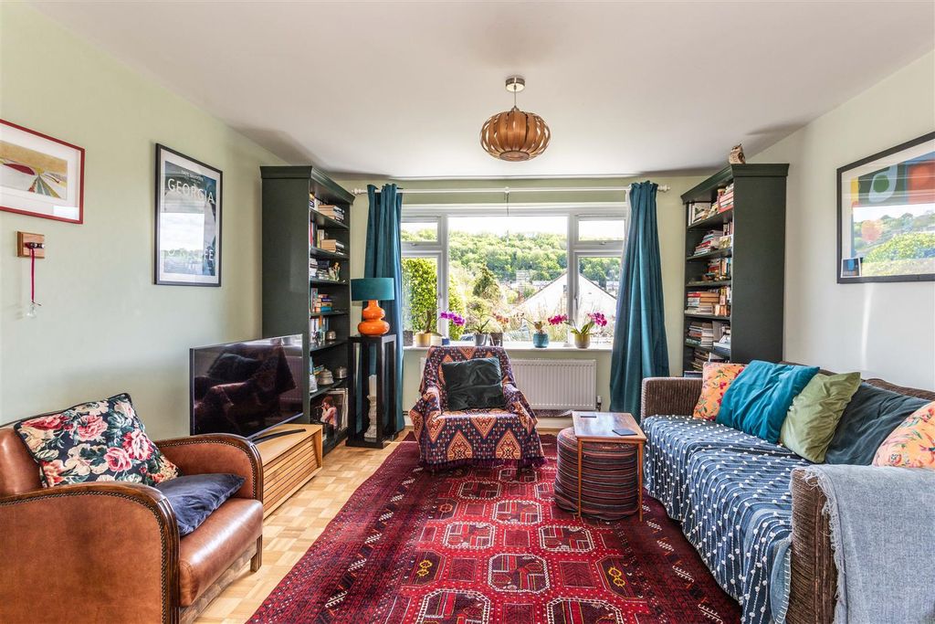 Additional image 2 of 3 bed semi-detached house for saleWellington Road, Newhaven BN9
