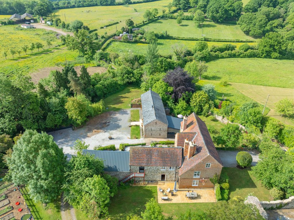 Additional image 31 of 7 bed property for saleGloucester Road, Longhope GL17