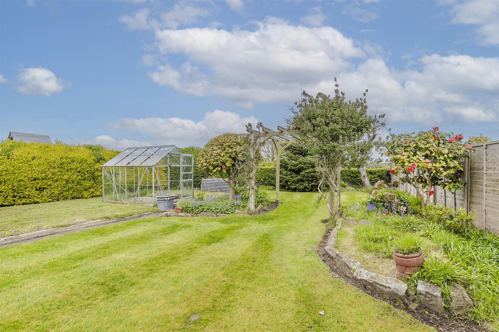 Additional image 2 of 3 bed detached bungalow for saleColleys Lane, Willaston, Cheshire CW5