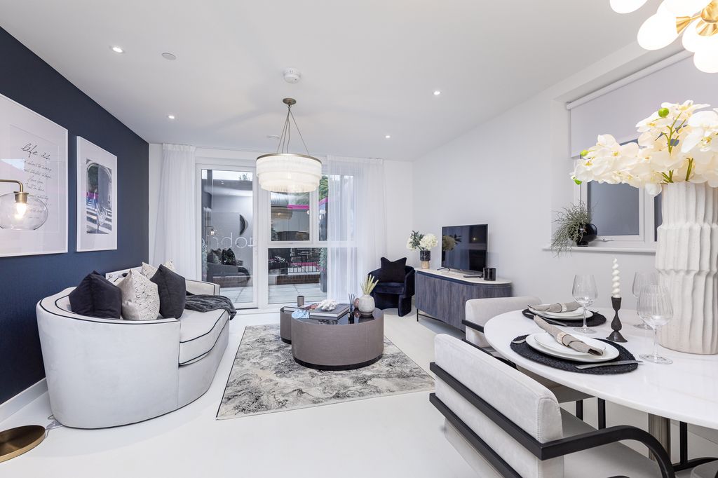 Additional image 7 of 2 bed flat for sale"The Monarch" at Church Road, Maidstone ME15