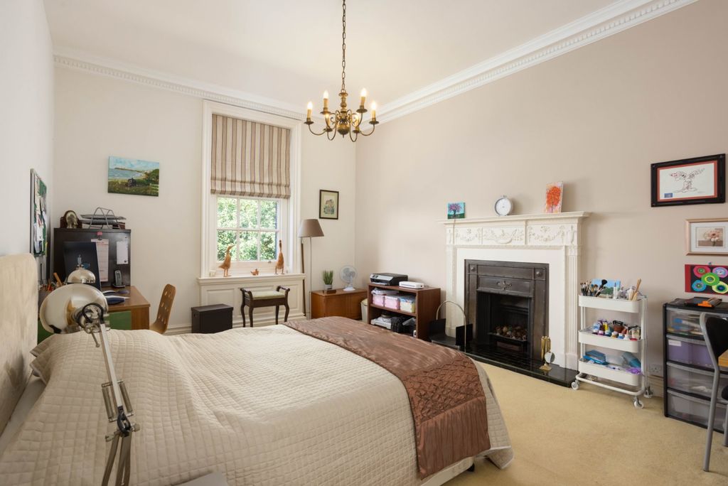 Additional image 11 of 3 bed flat for saleSt. Helens Lane, Leeds, West Yorkshire LS16